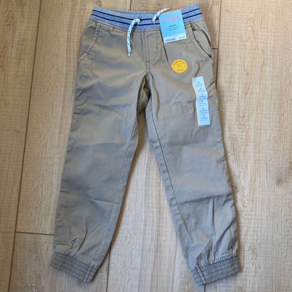 Cat & Jack jogger